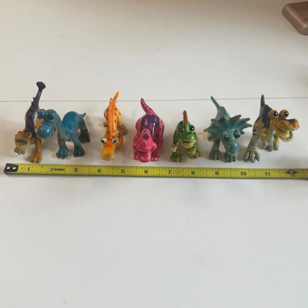 Gosnell Dinosaur Figure Lot 7pc 2017 BPA Free T-Rex Triceratops Colorful Toys